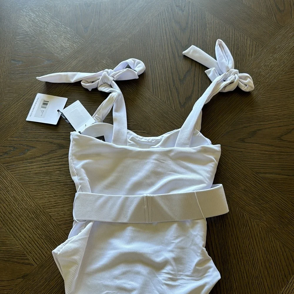 Beach Riot Sydney Belted One-Piece Swimsuit, White, Size Large, $168